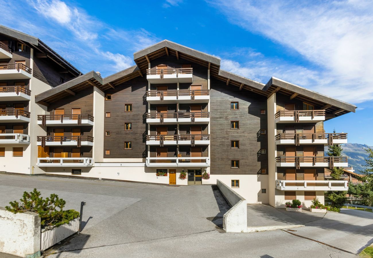 Apartment in Haute-Nendaz - Les Hauts-de-Nendaz A A0 - 5 pers - ski In&Out