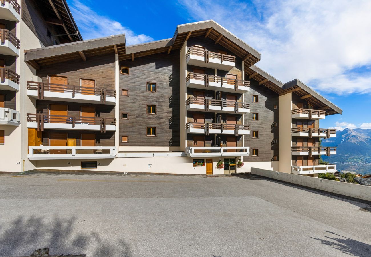 Apartment in Haute-Nendaz - Les Hauts-de-Nendaz A A0 - 5 pers - ski In&Out